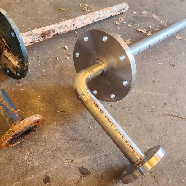 Fabricación y Montaje de tubo de Entrada de Agua a Caldera. Fabrica de Mosto Concentrado