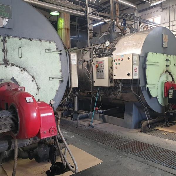Reparación en fabrica de conservas